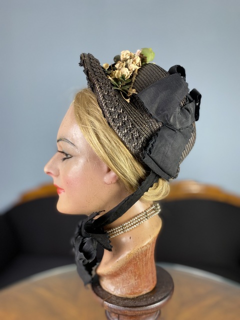 antique bonnet 1865