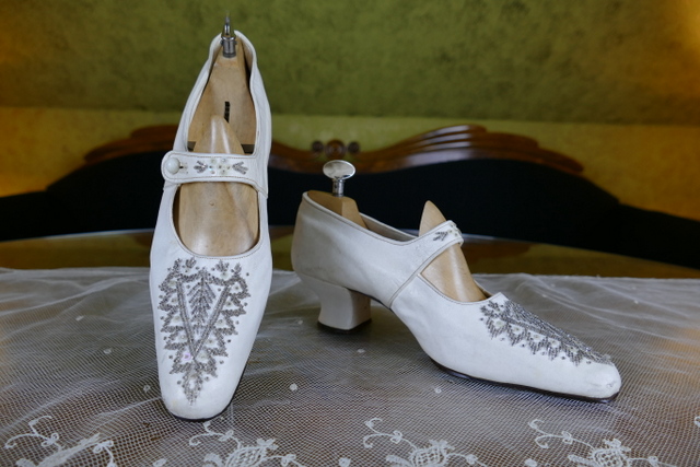 antique wedding shoes 1904