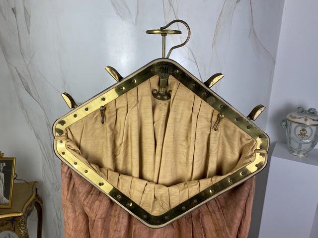 11 antique jekmoth dress bag 1928