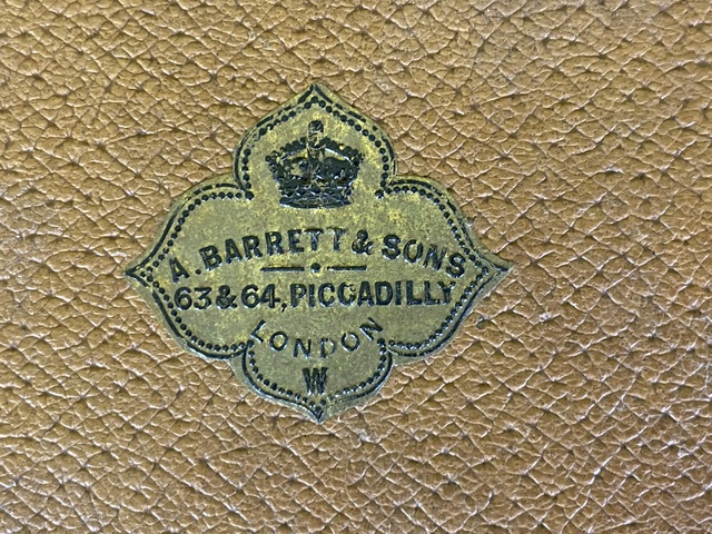 1 antique fan box 1886