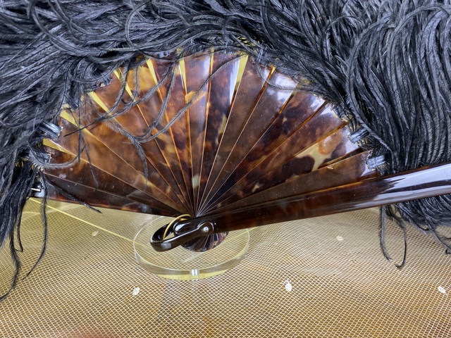 3 antique ostrich feather fan 1900