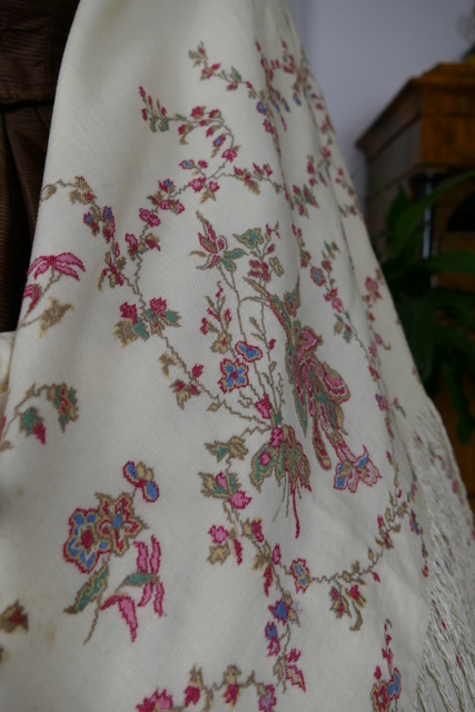 12 antique victorian shawl 1850