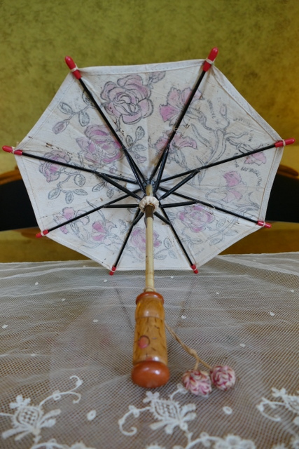 2 antique doll Umbrella 1929