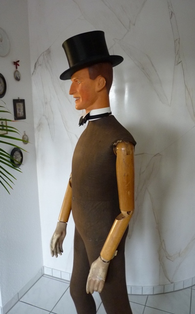 antique mannequin, mannequin 20s, mannequin 1920s, male mannequin, antique male mannequin in life size, Austrian mannequin, antique Man Dressmaker's Form, Dressmaker's Form 20s