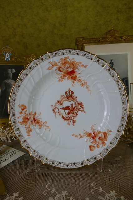 antique porcelain plate Neuozier Kaiser Wilhlem II