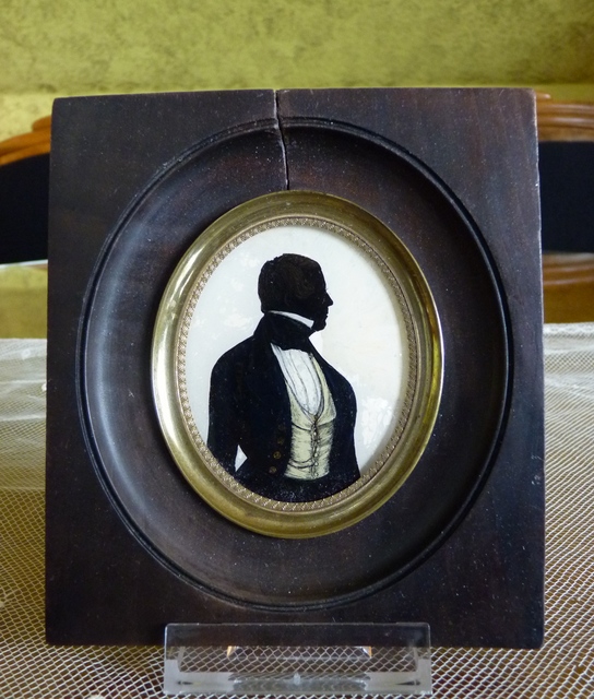 1 antique silhouette Miniature 1845