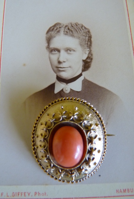 13a antique brooch 1870