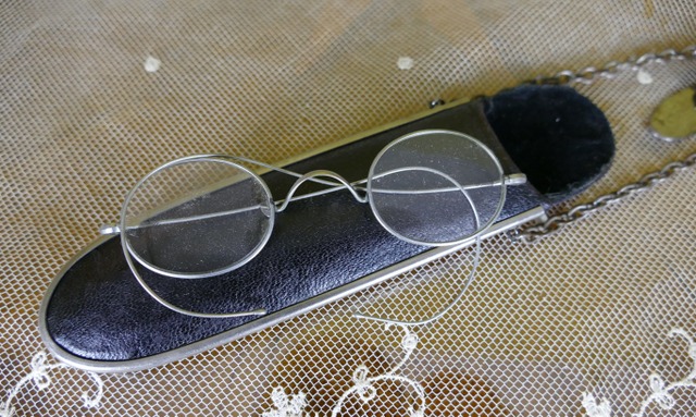 6 antike Brillen Chatelaine 1890