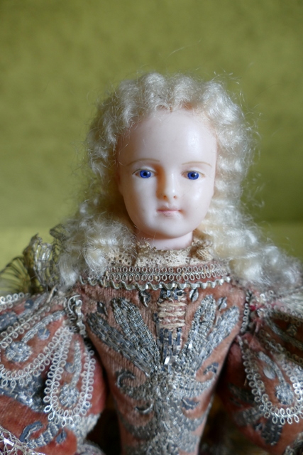 1 antique rococo doll 1795