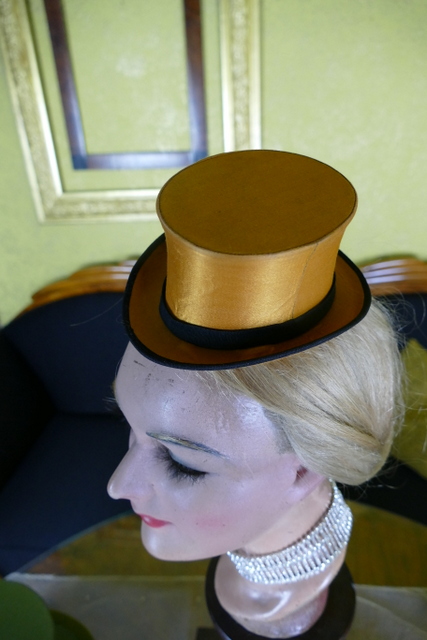 4 antique top hats 1920s