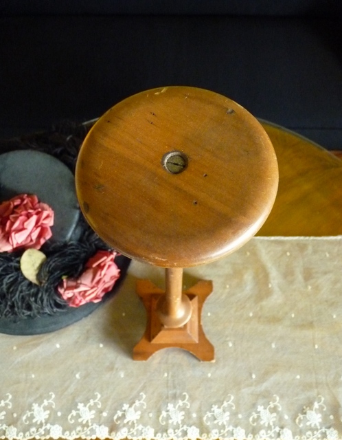 5 antique hat stand 1900