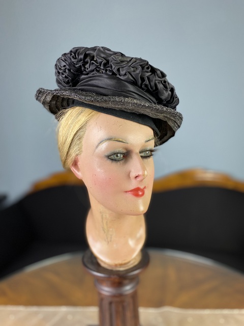 10 antique hat 1909