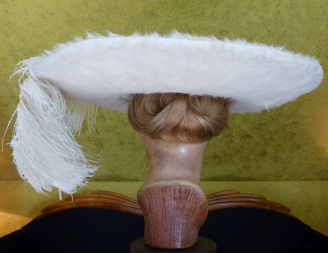 13a antique hat 1909