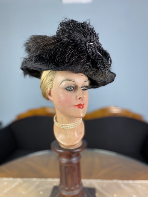 12 antique hat 1910