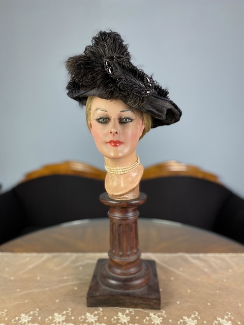 2 antique hat 1910