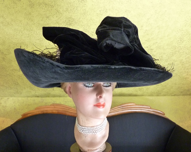 20 antique lampshade hat 1912