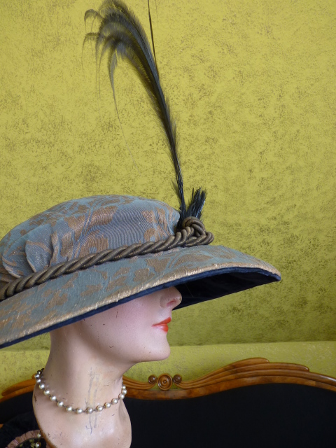 21 antique hat 1912