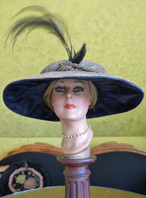 2 antique hat 1912