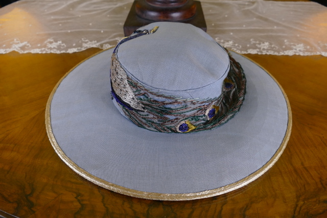 20 antique Hat 1913