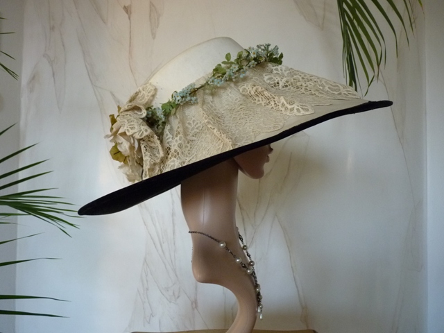 antiker Hut, Sommerhut 1910, edwardianischer Hut, Mode um 1910, antike Kleidung, antikes Kleid, Hut 1910, großer Hut, gigantischer Hut
