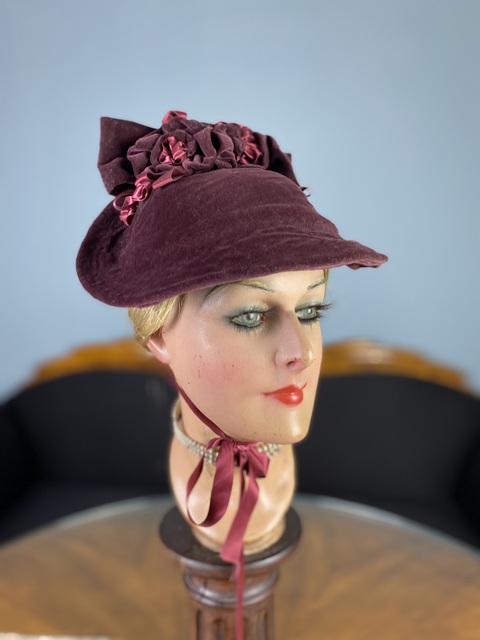 9 antique hat 1875