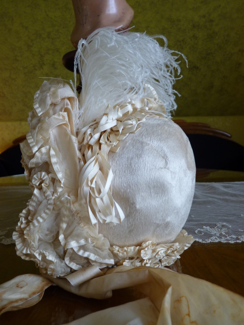 20 antike Hochzeitshaube 1870