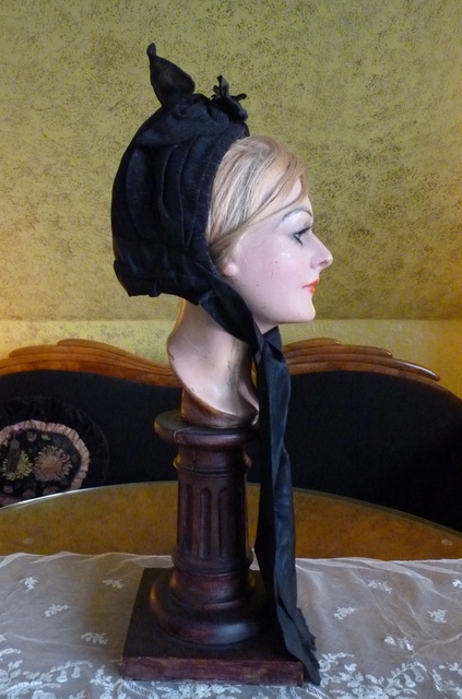 12 antique mourning bonnet