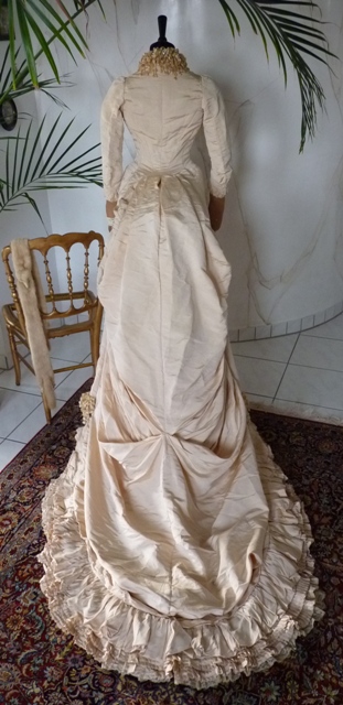 35 antique bustle gown