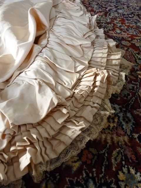 37 antique bustle gown