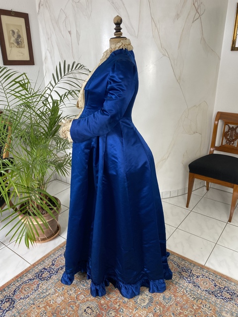 15 antique maternity dress 1890