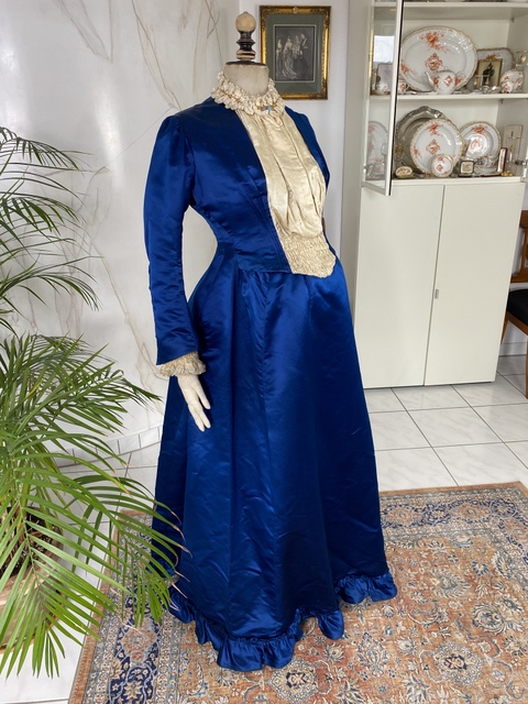 5 antique maternity dress 1890