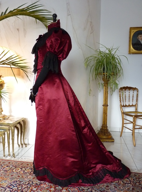 antikes Kleid, Kleid 1890, Kleid 1892, antike Kleidung kaufen, antikes Kleid kaufen, Mode um 1890, viktorianisches Kleid, antike Kleidung