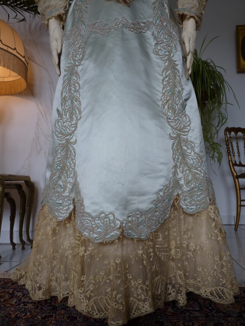 11 antique evening gown Worth 1894