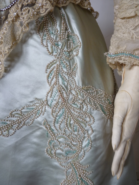 15 antique evening gown Worth 1894