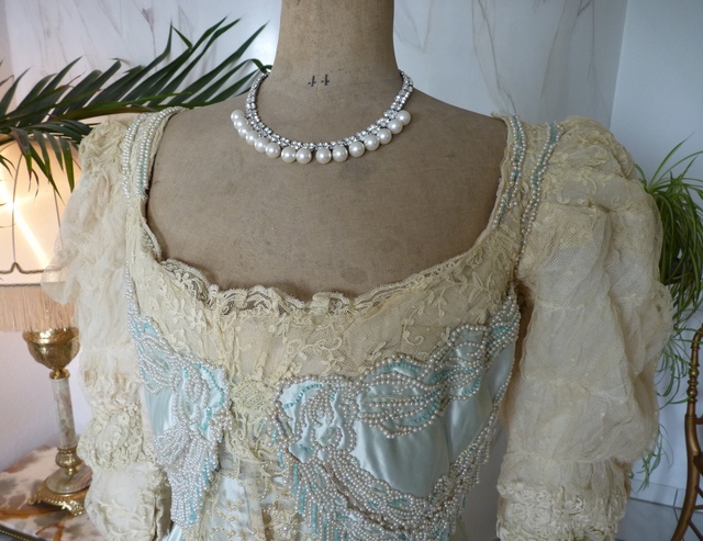 25 antikes Kleid Worth 1894