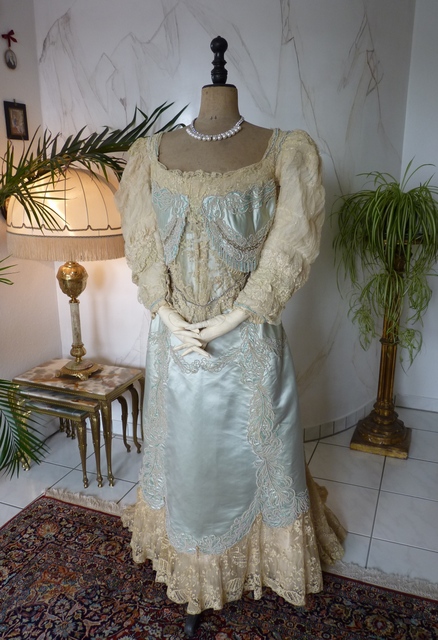 27 antikes Kleid Worth 1894