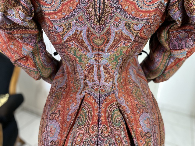 22 antique paisley dressing gown 1895