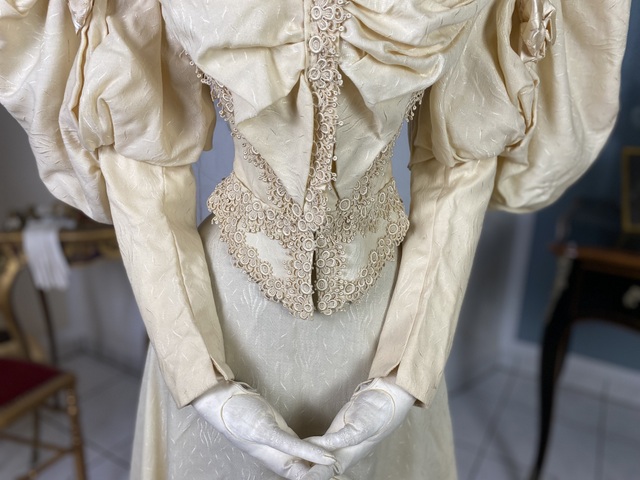 5 antique wedding dress 1895