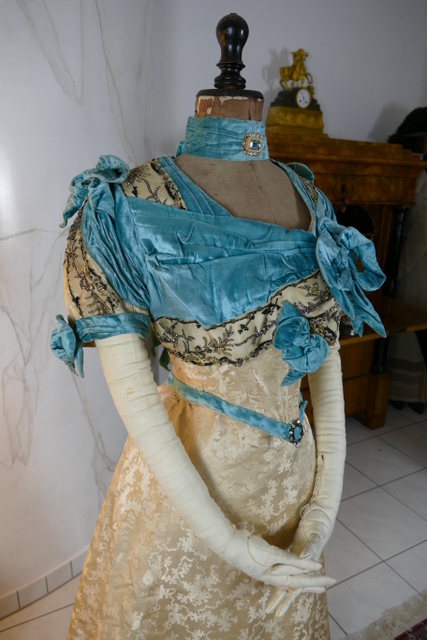 8 antique evening gown 1895