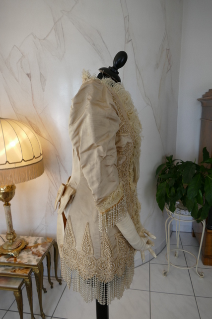 34 antique silk jacket 1895