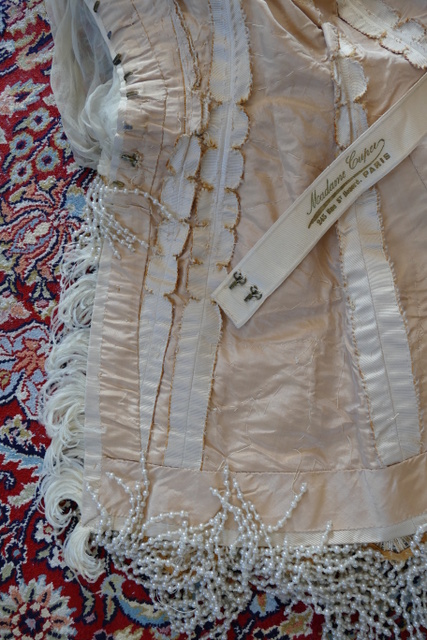 40 antique silk jacket 1895