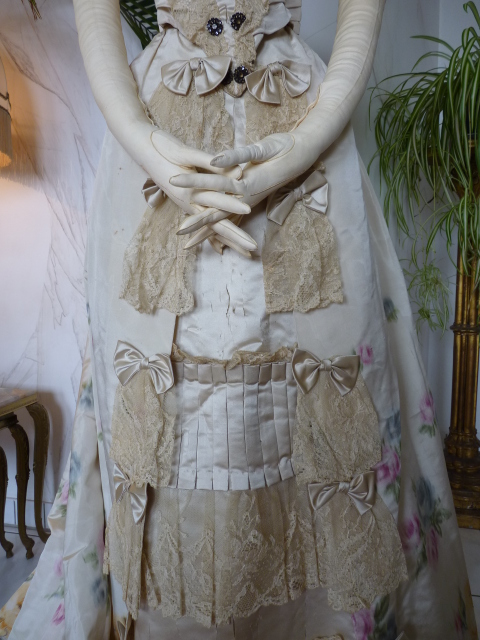9 antique evening gown Henriette Tissier 1895