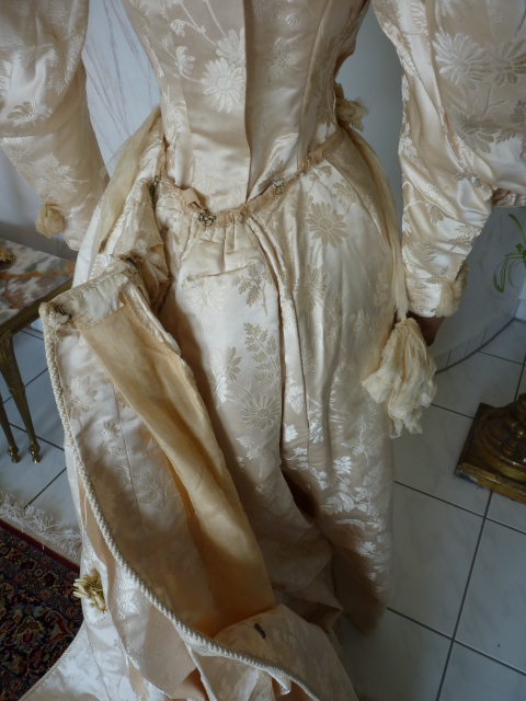 43 antikes Hochzeitskleid 1895