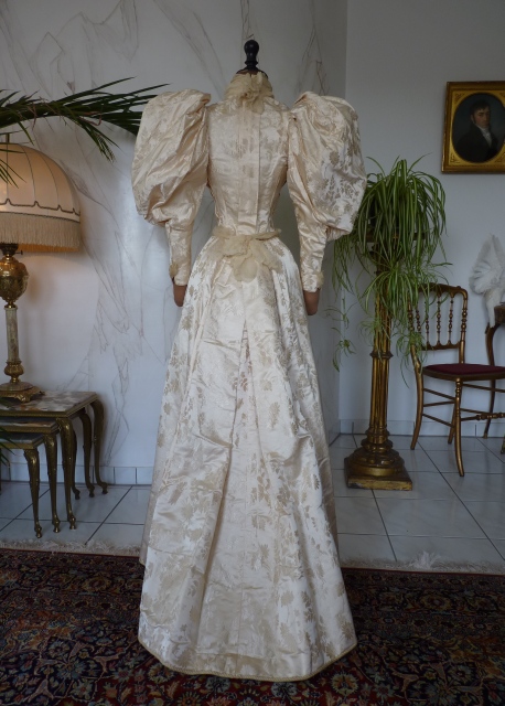 49 antikes Hochzeitskleid 1895
