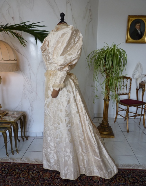 51 antique bridal gown 1895