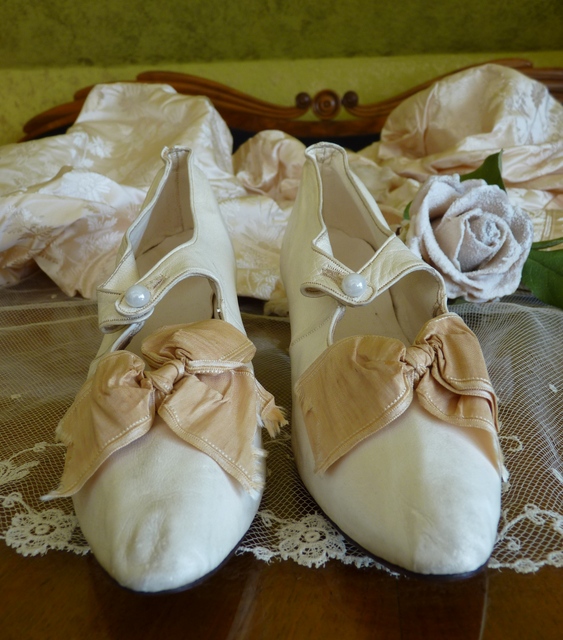 65 antique bridal shoes 1895