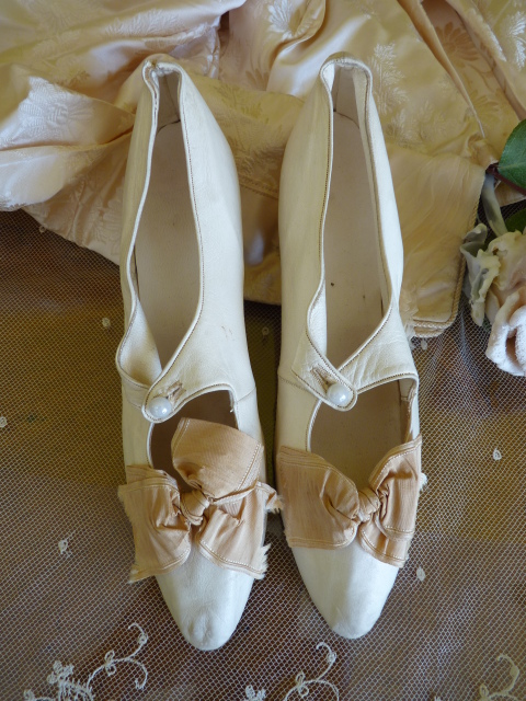 66 antique bridal shoes 1895
