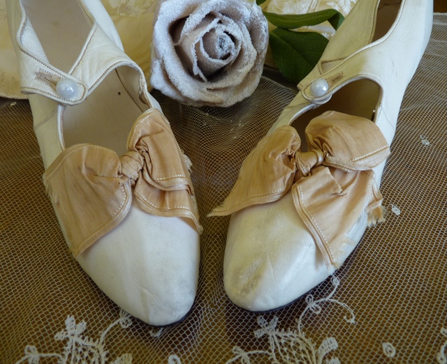 68 antique bridal shoes 1895