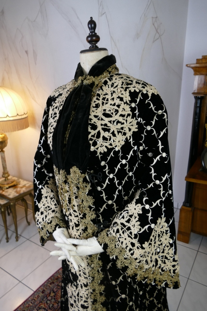 12 antique opera coat worth 1896