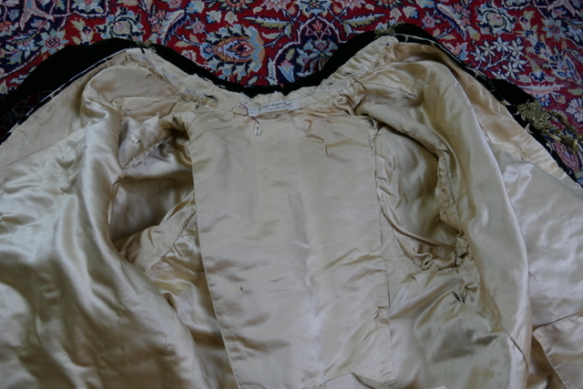 37 antique opera coat worth 1896
